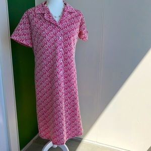 Vintage 60s 70s Pink and White Floral Button Down Collared Dress